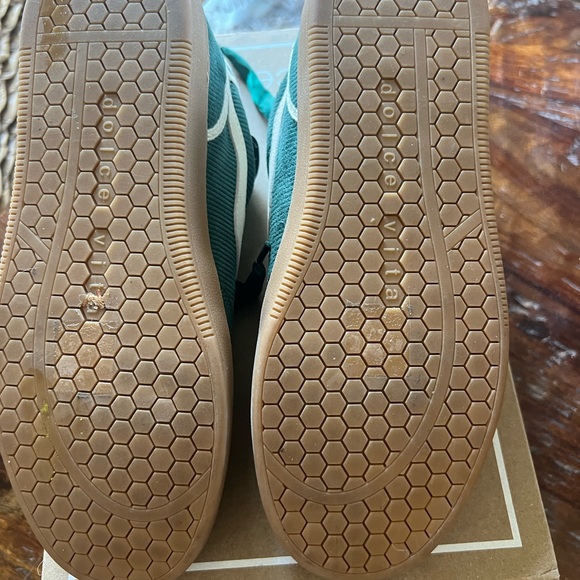 Dolce Vita Pine Corduroy Sneakers - Picture 4 of 4